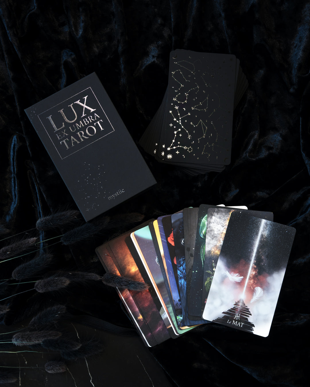 Lux Ex Umbra Tarot