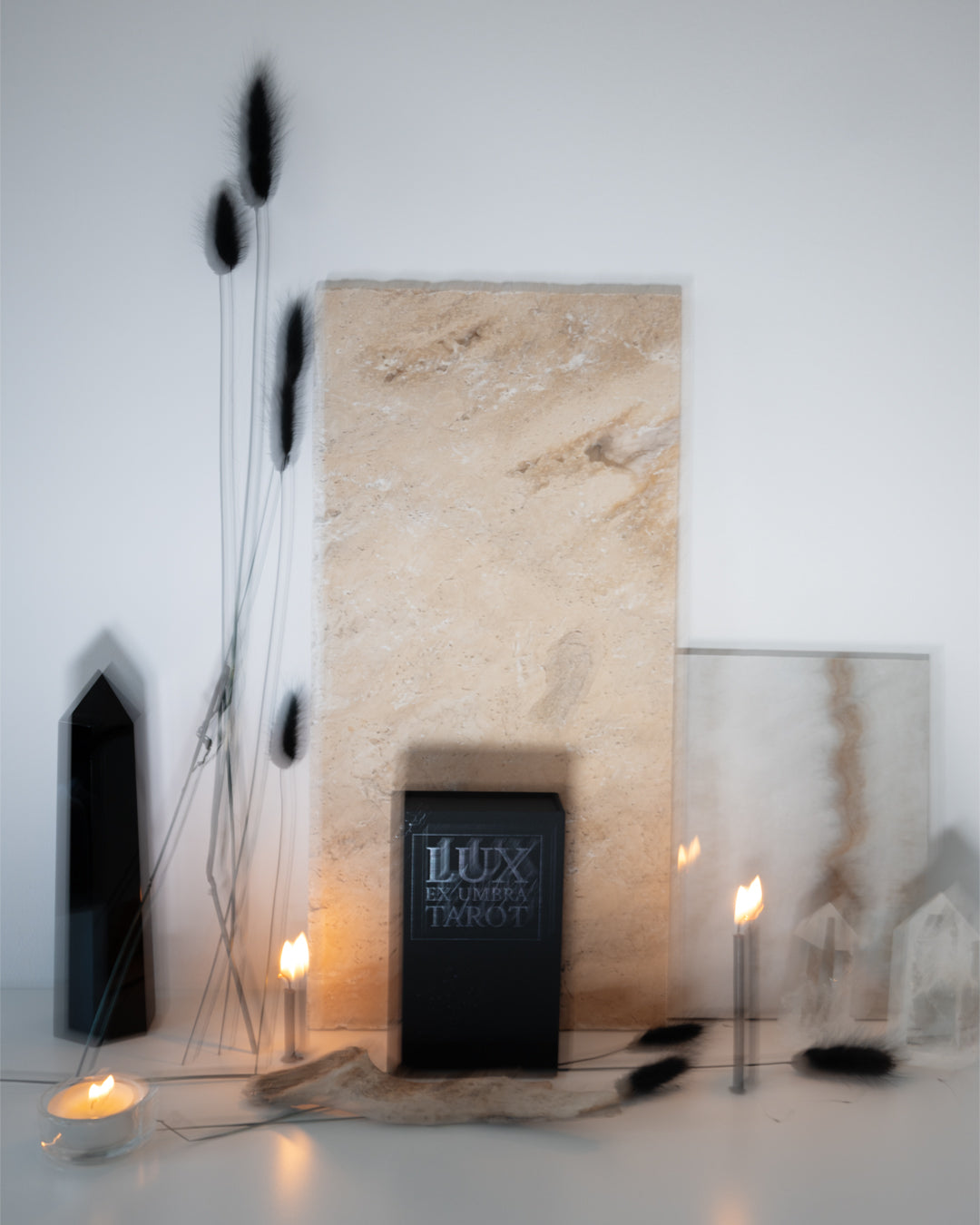 Lux Ex Umbra Tarot